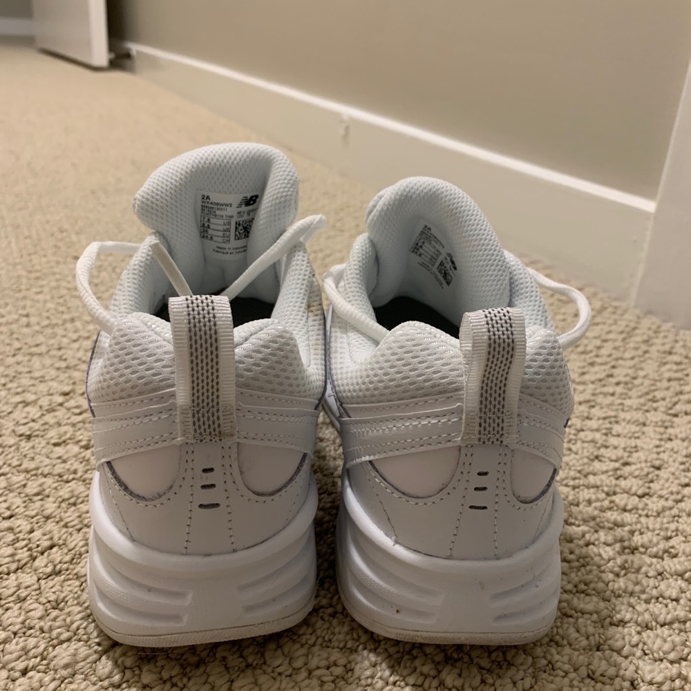 New Balance Shoes - Picture 5 of 7